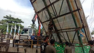 Puluhan Reklame Ilegal Disapu Pemkot Balikpapan, Tunggakan Pajak dan Izin Jadi Sasaran Utama