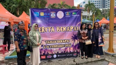 Asisten 3 Pemkot Balikpapan, dr Andi Sri Juliarty, saat menghadiri kegiatan Cerita Bekapai di Taman Bekapai Balikpapan.