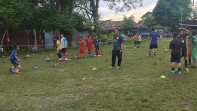Asa dari Akar Rumput: Guru Olahraga Balikpapan Rawat Mimpi Talenta Muda